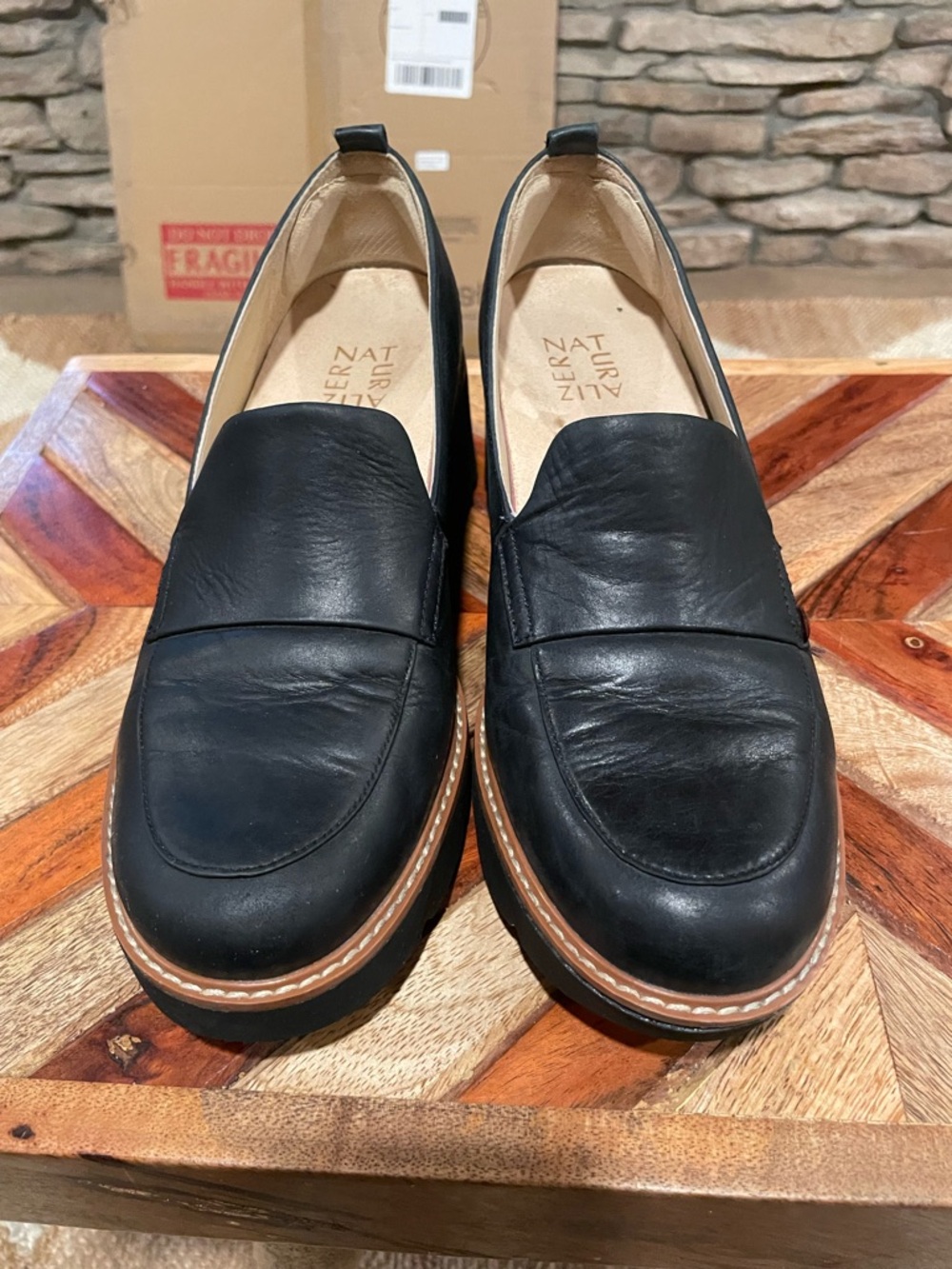 Naturalizer Black Leather Men’s Slip-On Loafers with Contrast Welt